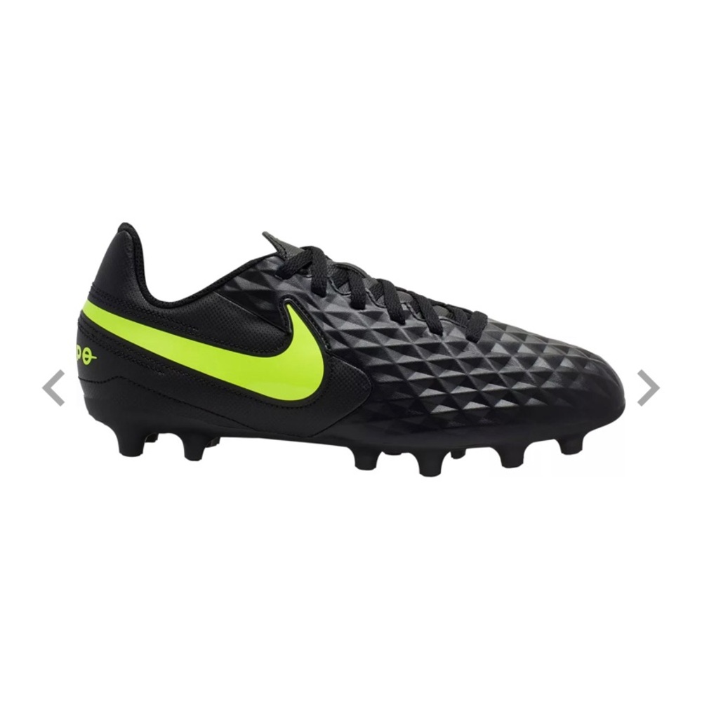Nike Jr. Tiempo Legend  8 Soccer Cleats